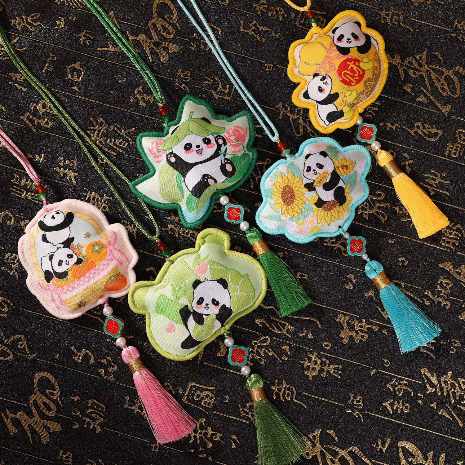 端午节创意礼品香包中国风熊猫刺绣车载挂件香囊古风汉服流苏配饰