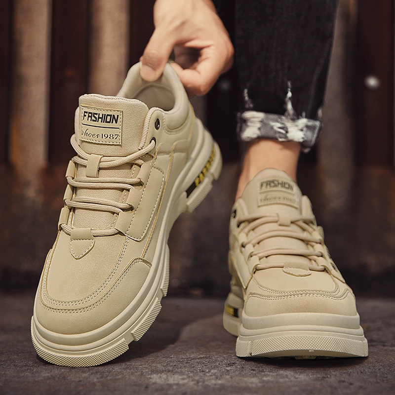 Обувь, модные к sneakers, рабочие туфли