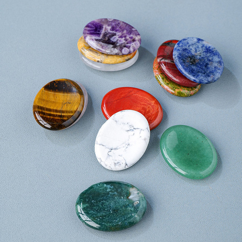 Factory direct sales of natural purple and white powder crystal rough stone, worry-free stone handle piece, thumb relief stone, desk decoration