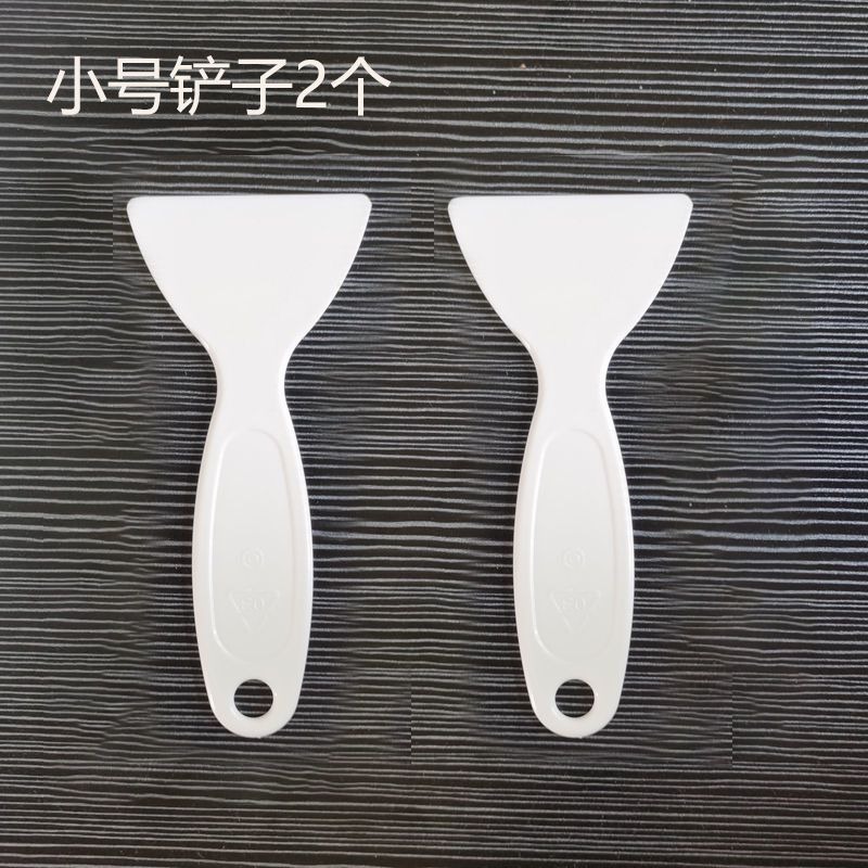 작은 흰색 삽 2개 [두꺼워짐]