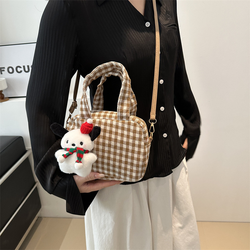 Bolsos de Navidad de otoño e invierno para mujer 2024 nuevo bolso de mensajero dulce y fresco, bolso de hombro, bolso de lana, bolso de lana lindo