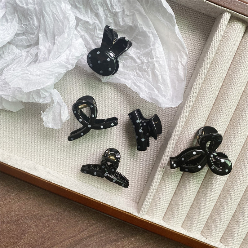 个性黑白波点小号抓夹可爱蝴蝶结交叉鲨鱼夹复古小香风发抓碎发夹|undefined