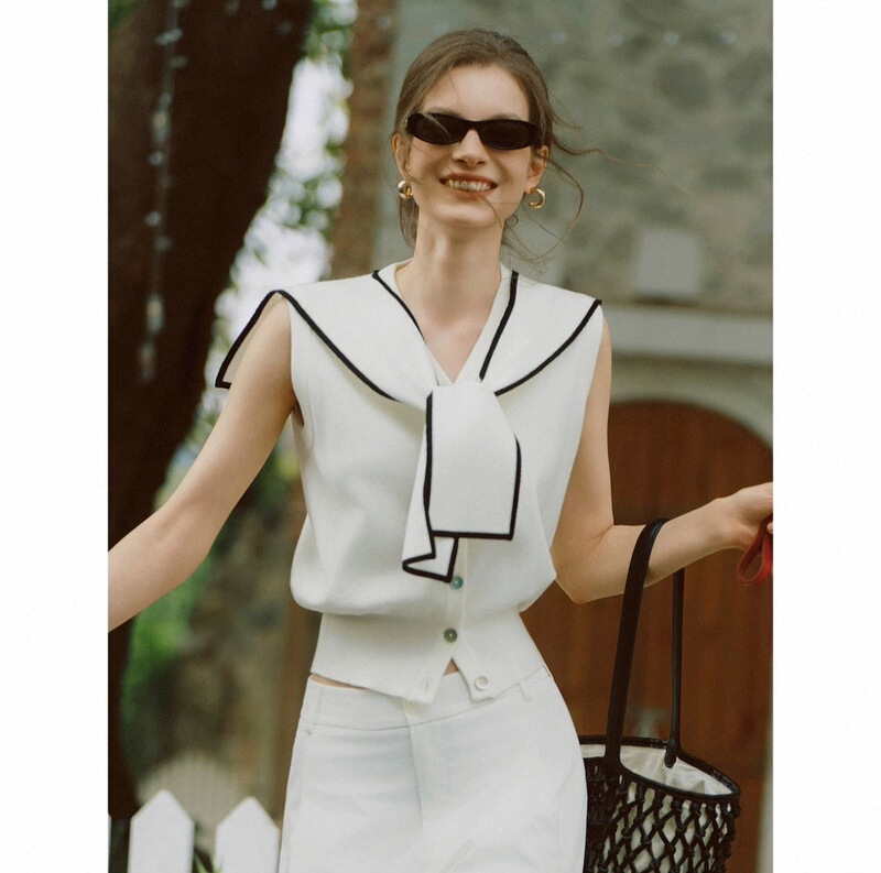 [Same Style as in the Mall] Navy Collar Shawl Sleeveless Blouse for Women 2026 Spring and Summer New Design Knitwear 6572