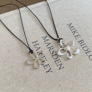 �n��ins���s���K�yɫ�U�ջ����朳������{���L����ٴ�ë���