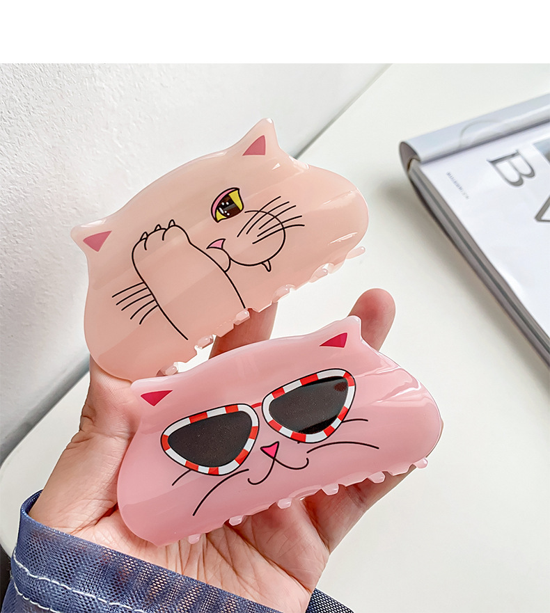 1 Piece Quantity Daily Occasion Cute Women'S Cartoon Cat Horse Plastic Hair Clip Hair Claws