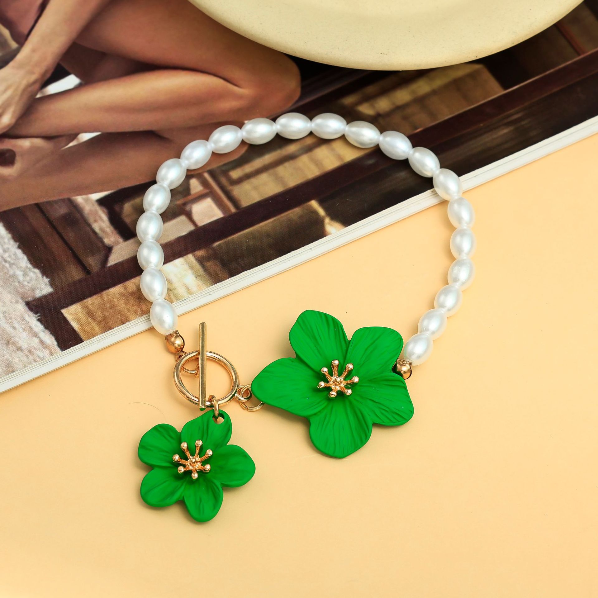 Comercio exterior transfronterizo nuevo estilo bohemio luz lujo perla elegante flor tobillera pintura en aerosol cadena de OT tridimensional tobillera