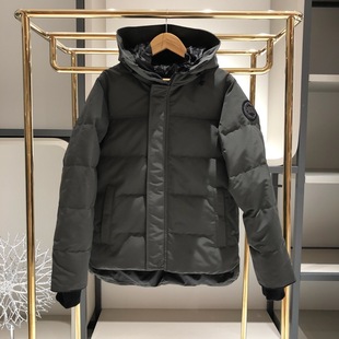 Cross-border exclusive for Putian Goose 17 men's and women's jackets lovers winter thickened down jacket wholesale