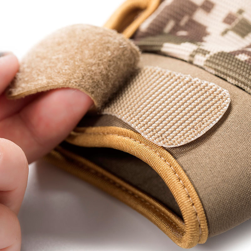 Tactical medio dedo guantes hombres camuflaje motocicleta militar fans juego dedo corto deportes motocicleta montar al por mayor Montañismo