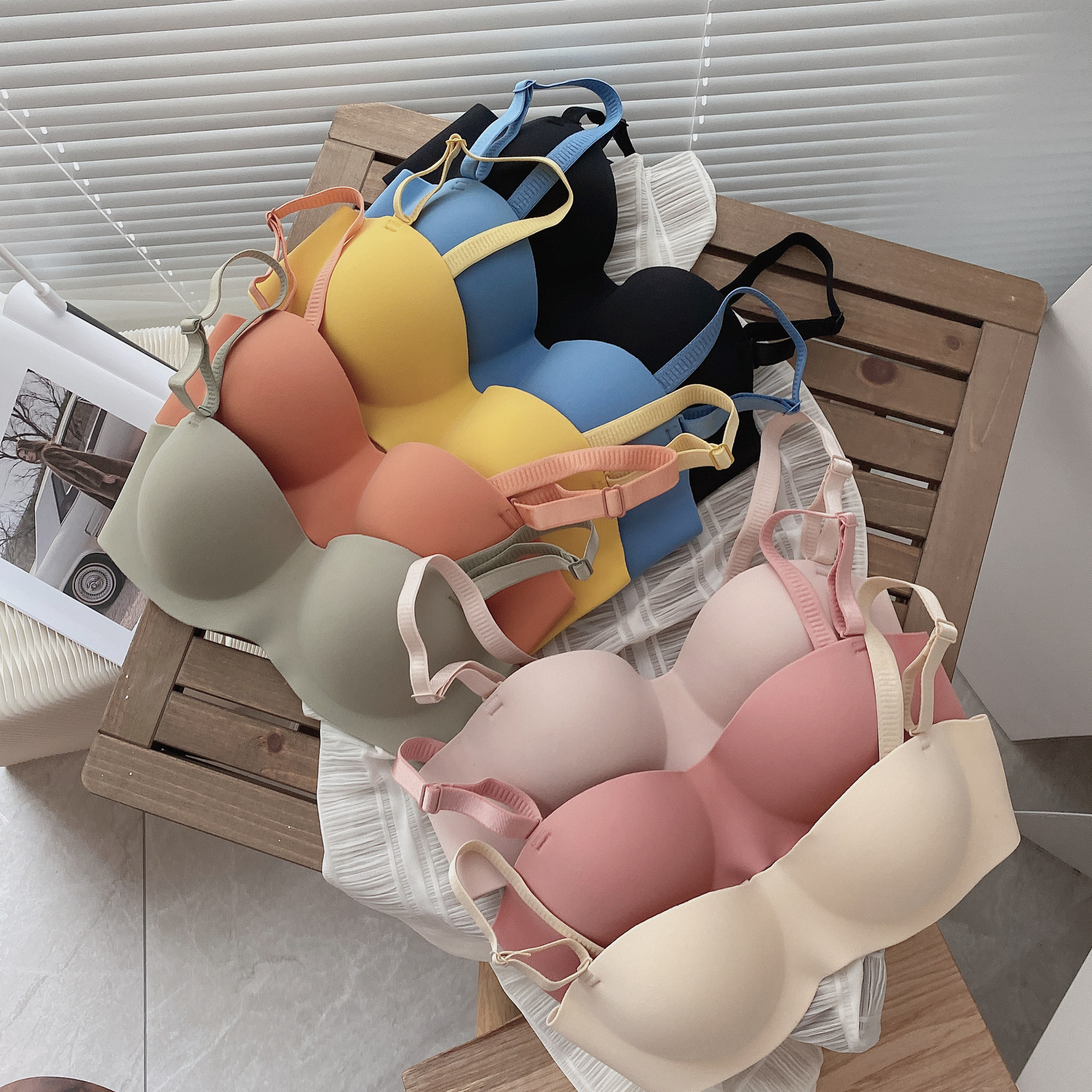 Jianmei estilo japonés color sólido brillante ropa interior pequeño pecho push up soporte superior cómodo transpirable ropa interior inalámbrica