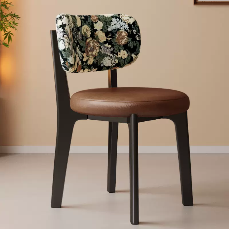 北欧实木餐椅家用餐桌椅子轻奢极简中古客厅餐厅酒店休闲椅梳妆凳