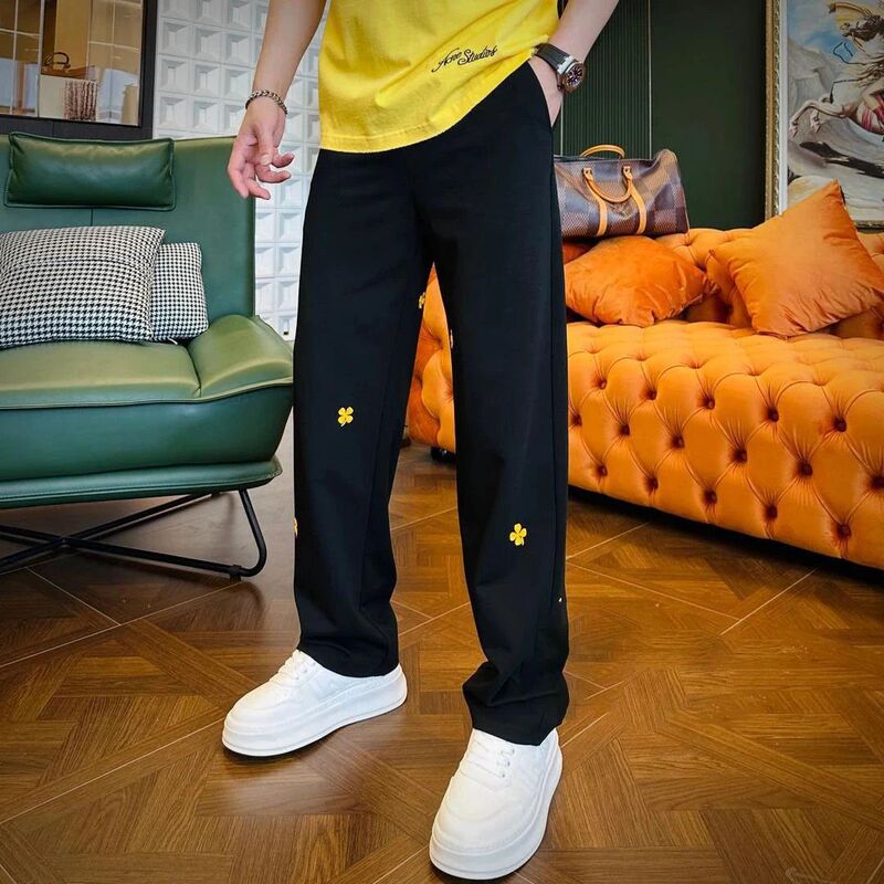 New Summer Lightweight Comfortable Straight-Cut Trousers with Three-Dimensional Tailoring, Casual Fashion Solid Color Simple Versatile Men's Trousers New Summer Lightweight Comfortable Straight-Cut Trousers with Three-Dimensional Tailoring, Casual Fashion Solid Color Simple Versatile Men's Trousers