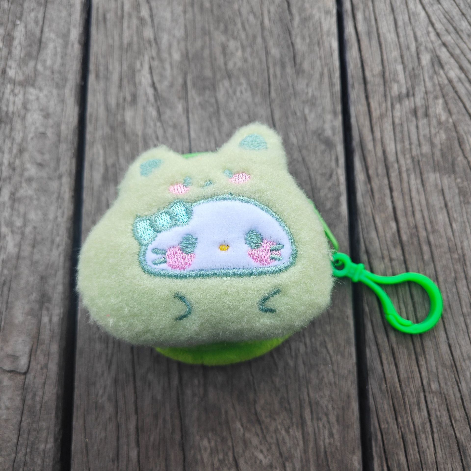 【绿猫+草绿包】