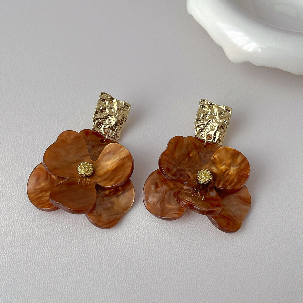 Women's Gender 1 Pair Basic Modern Style Classic Style Flower Stoving Varnish Arylic Copper Drop Earrings