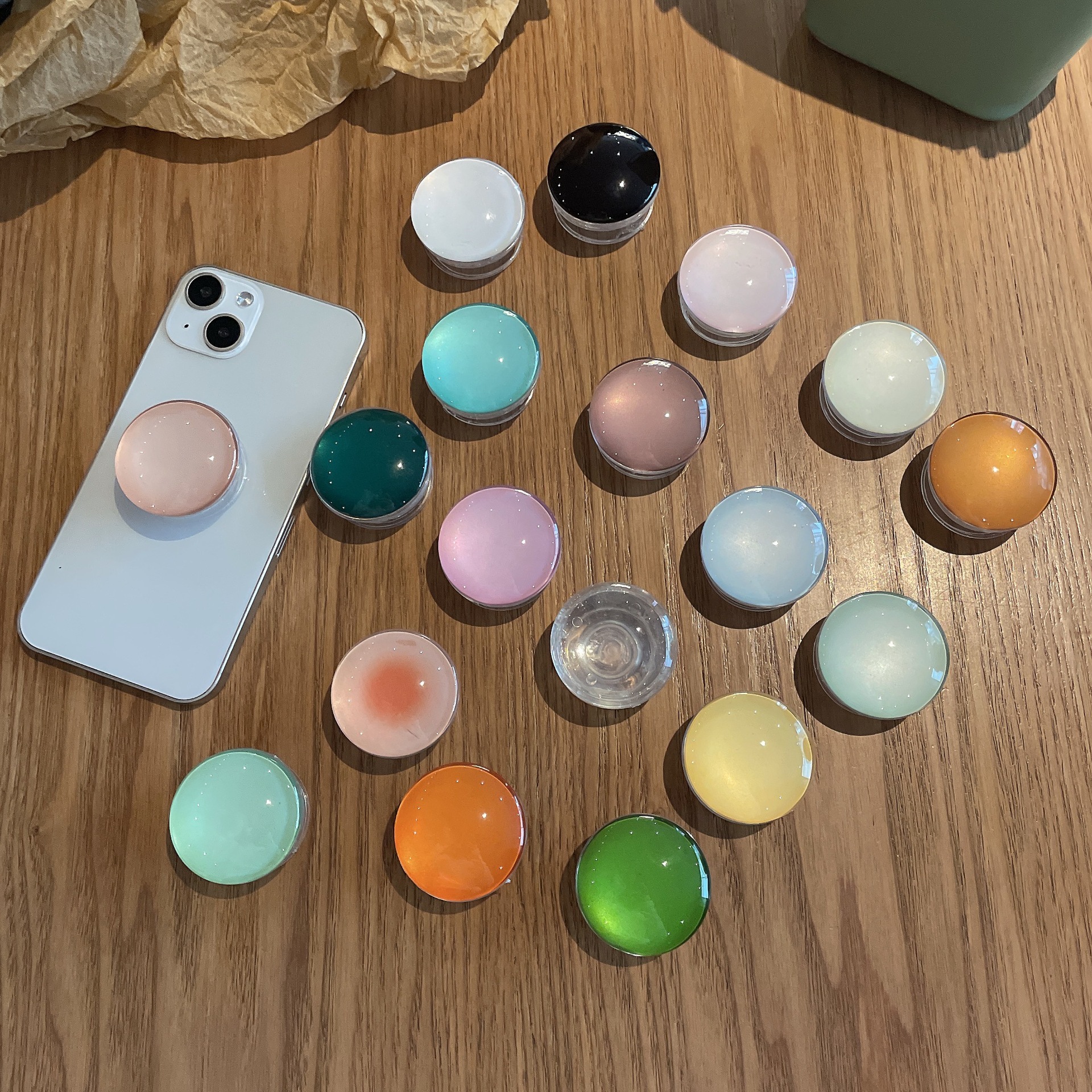 Painted Pure Color Airbag Holder Round Macaron Ins Morandi Glass Mobile Phone Holder Telescopic Lazy Wholesale