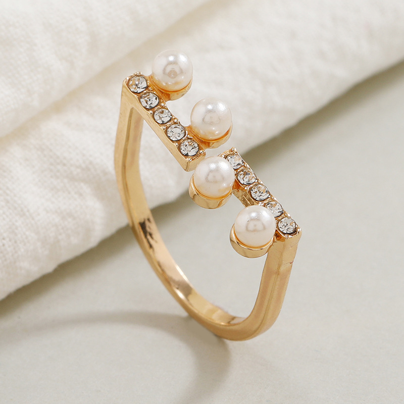 Retro fashionable trend elegant creative design one size ring pearl