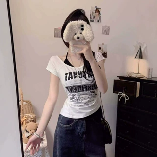 辣妹风假两件挂脖上衣女夏季新款撞色设计感小众修身印花短袖T恤