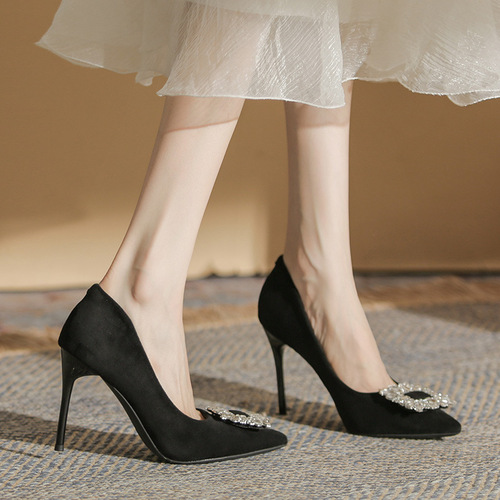 French High Heels Women  Spring and Autumn New Fashion Matchable Pointed Toe Thin Heel Coming of Age Diamond Black Sole Shoes