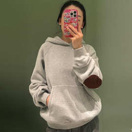 早秋新款P家三角标识百搭减龄时尚连帽长袖休闲卫衣男女同款