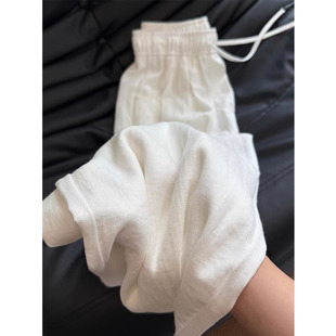 ��ɫ�������eѝŮ�ı����a��mm�������ɴ����@��ֱͲ�������ѝ