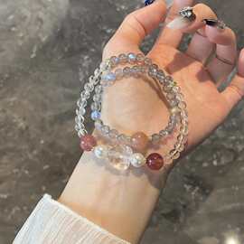 新款灰月光白水晶九尾狐手链女款简约串珠草莓晶手链