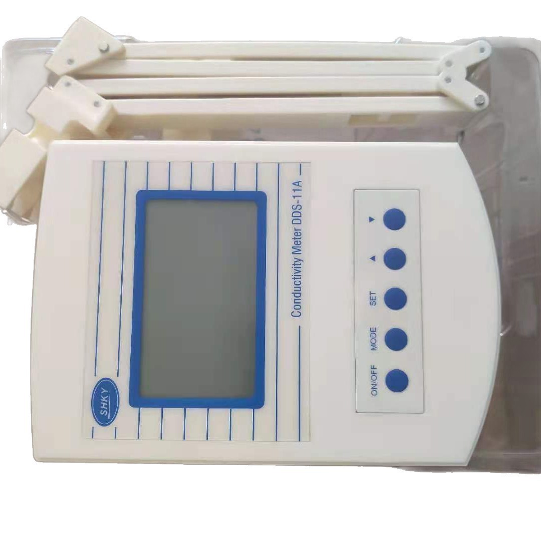 电导率仪    可接0.01；0.1；1；10四种规格常数的电极