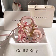 �羳һ�����lHelloKitty��������Ů2026�¿��������Lб�������