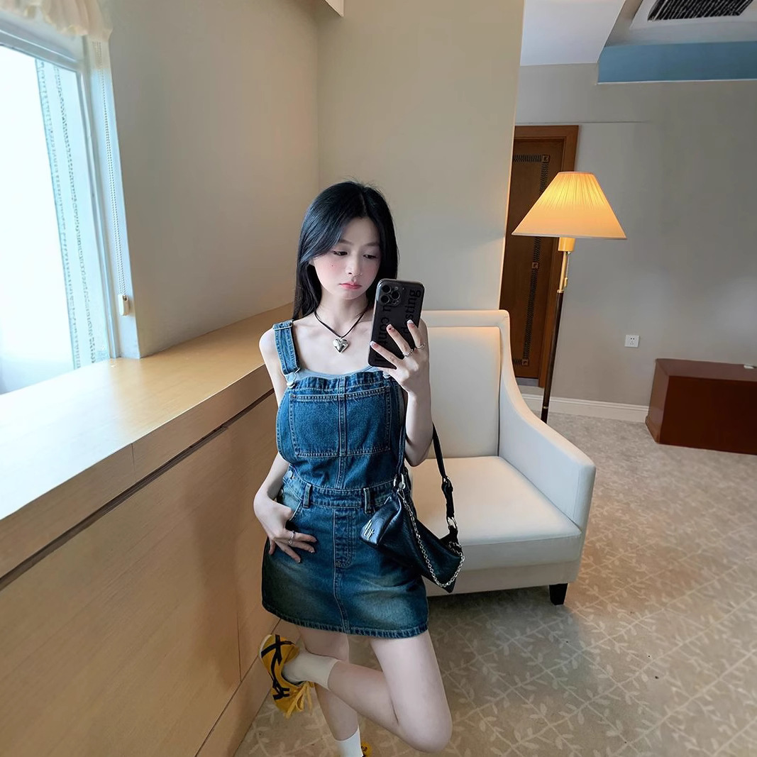 한국 레트로 블루 데님 스트랜드 원피스 여자 2024 년 여름 뉴 웨이스트 슬리밍 원피스 올매치 쇼트 스커트