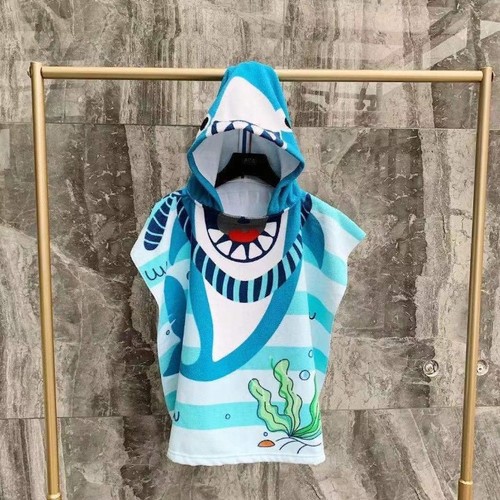 New Style Beach Hooded Towel Robe Cartoon Cape Bath Robe Soft Absorbent Bathroom Towel Cape for Kids to Wear