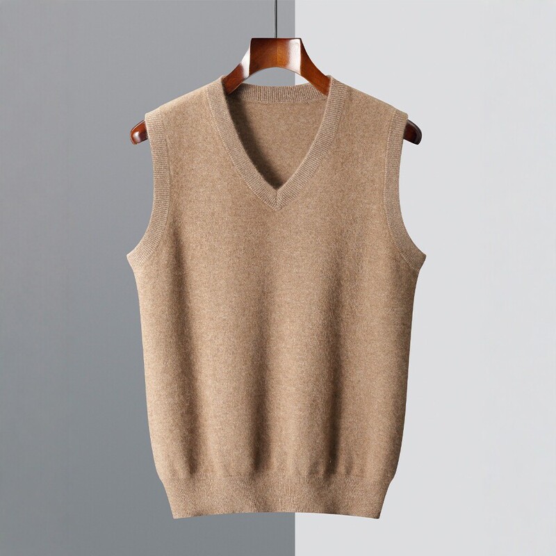 Autumn and Winter New Men's V-Neck Wool Vest, Solid Color Sleeveless Knitted Vest, Casual Versatile Sweater for Men, Cross-Border