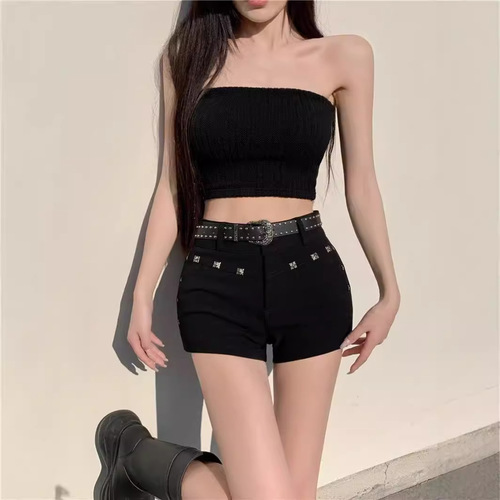 Women's High-Waist Stylish Slimming Black Straight Leg Tight Shorts with Wide Leg Design - New Arrival