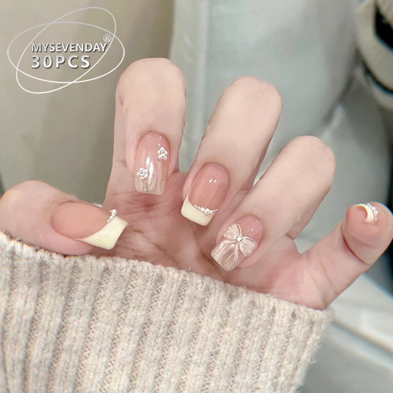Popular Handmade Wearable Nails, High-End Gradient Blush Manicure Patches, Small Flower Bow Fake Nails