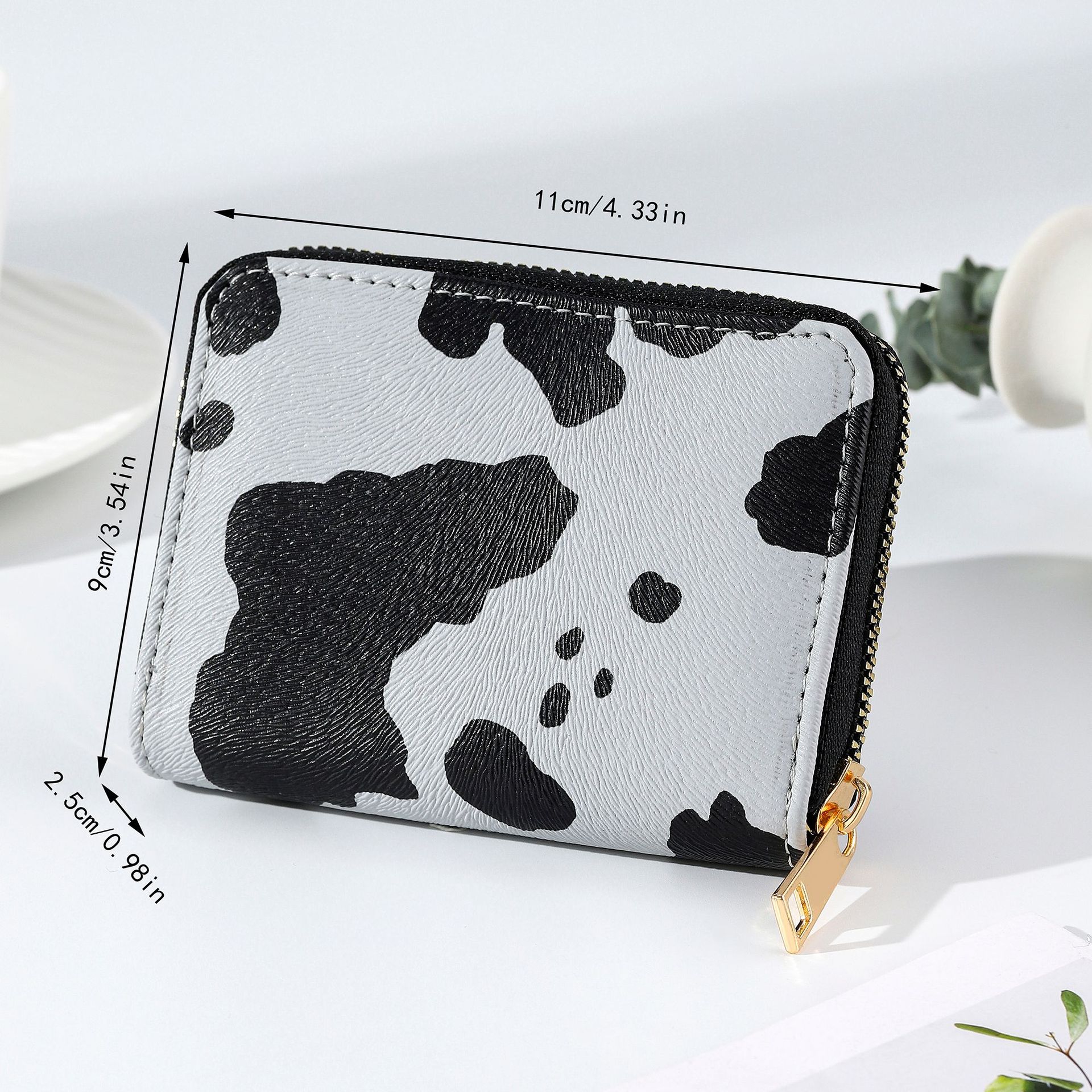 Unisex Cow Pattern Pu Leather Zipper Card Holders display picture 4