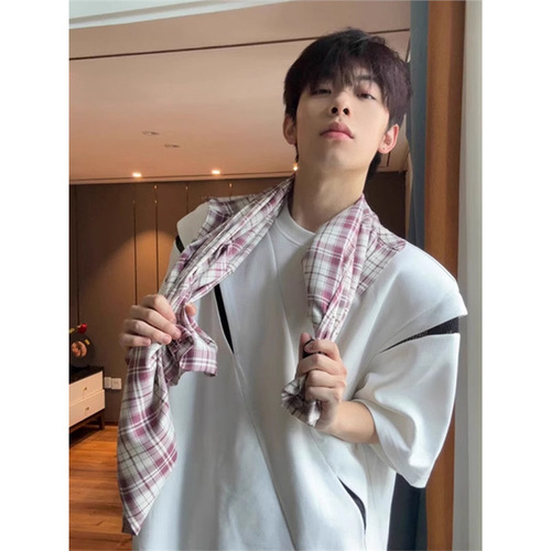 American deconstruction and assembly square-shoulder t-shirt, niche design sense, knife-cut shoulder pad short-sleeve men's high-end style, half-sleeve