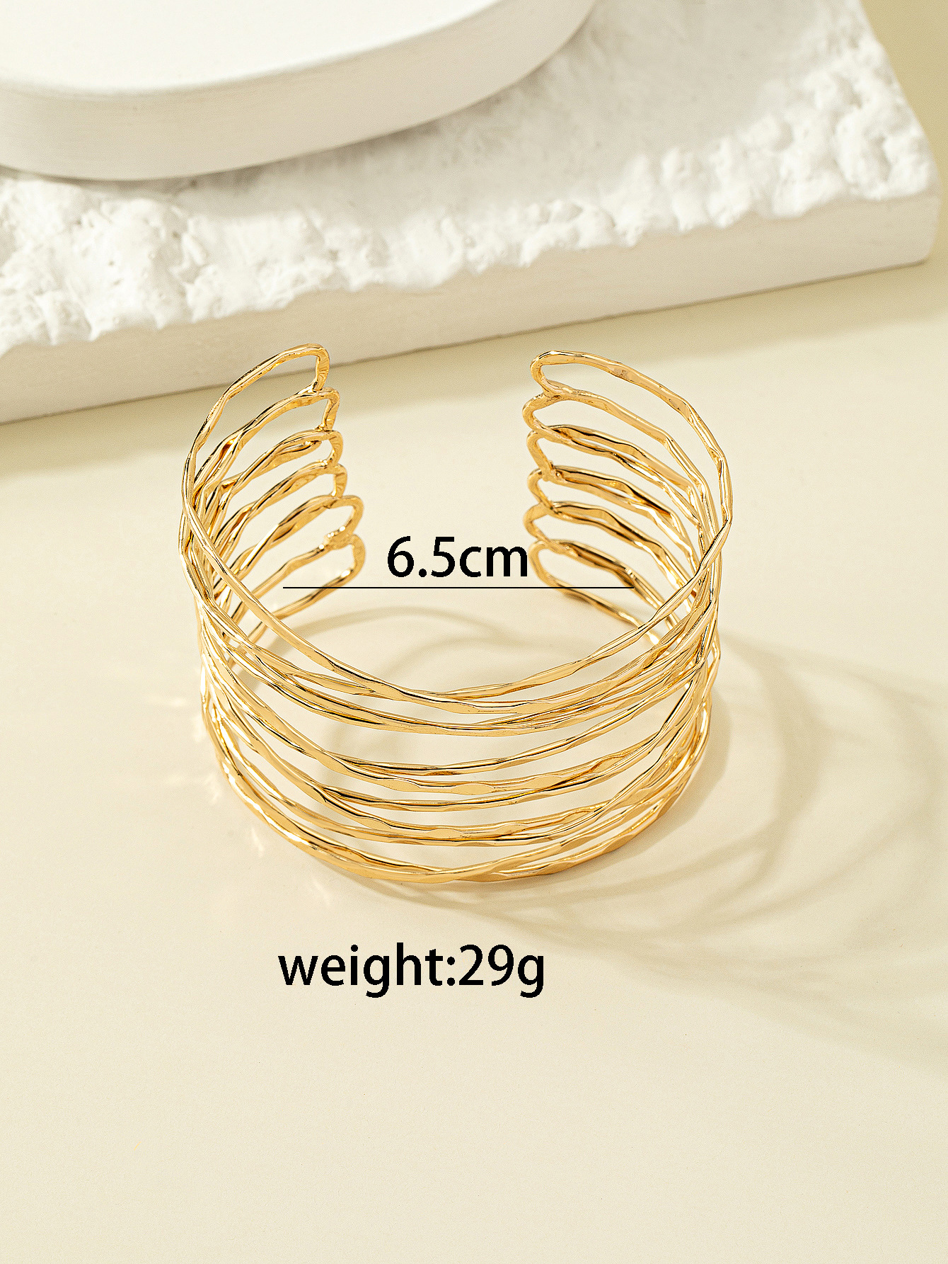 جديد أزياء بسيطة المفتوح نهاية مصقول سبيكة معدنية سوار بالجملة display picture 5