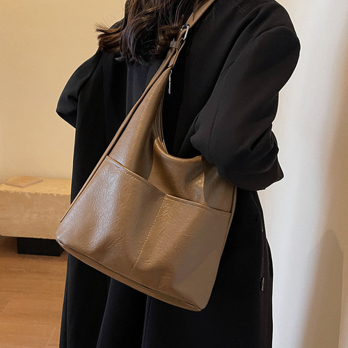 LADY BAG 2025 Autumn/Winter Crossbody Large Capacity Bucket Bag Retro Versatile High-End Mother-and-Daughter Shoulder Bags