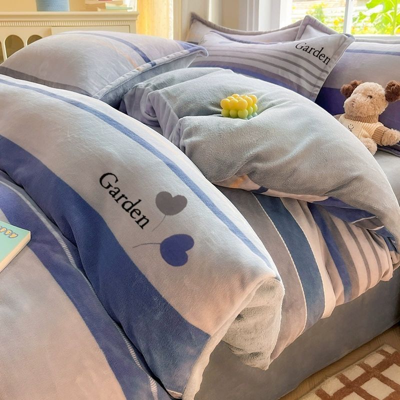 Leche de seda cama de cuatro piezas en invierno engrosado flange de coral sábanas cubierta dormitorio de estudiantes más seda de tres piezas