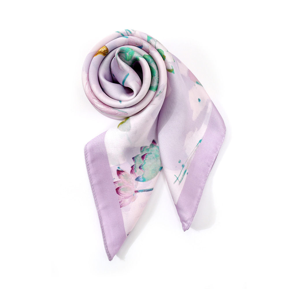 Elegante flor de loto color claro 70 bufanda de seda de satén bufanda de seda con estampado de mariposa bufanda cuadrada de color fresco de alta calidad