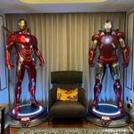 漫威发光钢铁侠玻璃钢雕塑反浩克装甲商场影院客厅装饰落地大摆件