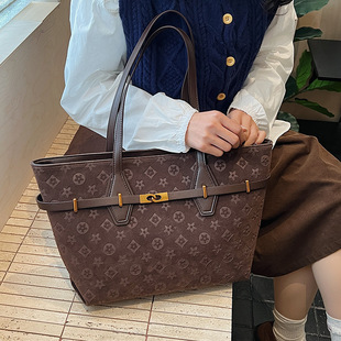�羳��ʽ��Ů2025�¿���Ƥ�q�ϻ��μ�Ҹ�����ذ�����������ͨ�ڰ�