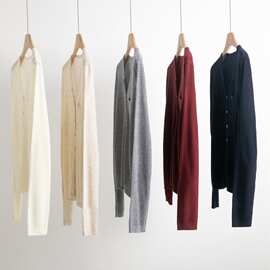 蝴蝶小标装饰初秋薄款含羊毛针织衫亲肤柔软宽松大码女装上衣镂空