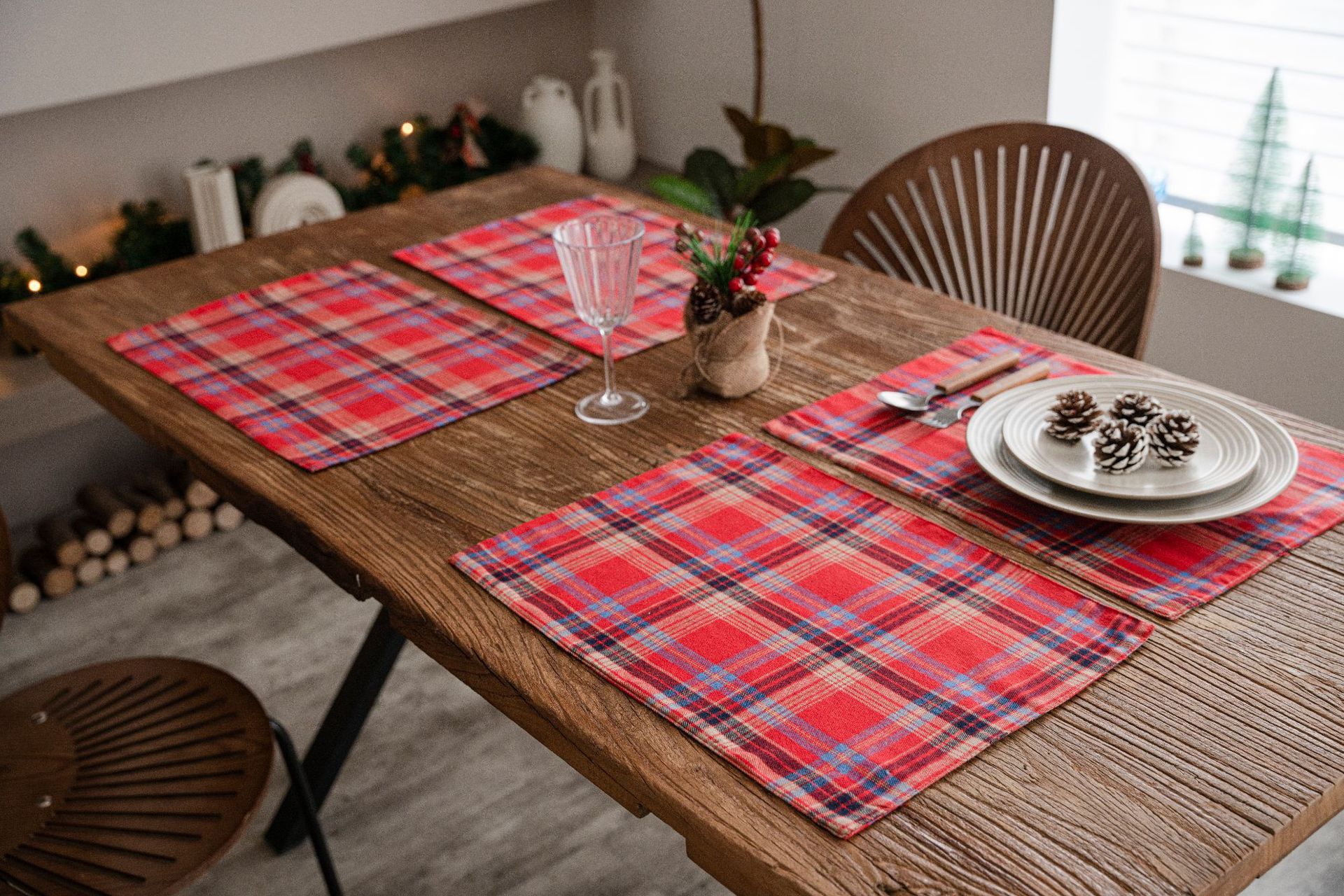 红色圣诞格桌旗