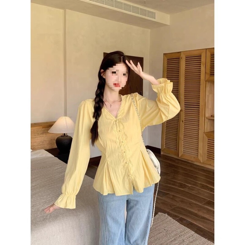 New plus-size women's lace patchwork slimming top, autumn French-style long-sleeve shirt for women, white New plus-size women's lace patchwork slimming top, autumn French-style long-sleeve shirt for women, white