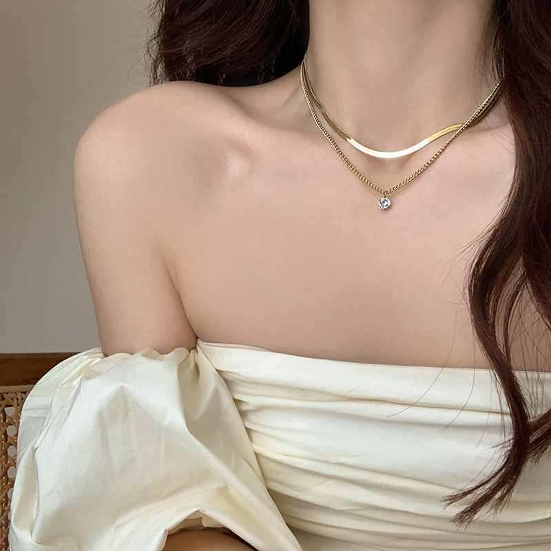 Daily Occasion Fashion Geometric Titanium Steel Inlay Zircon Necklace 1 Piece