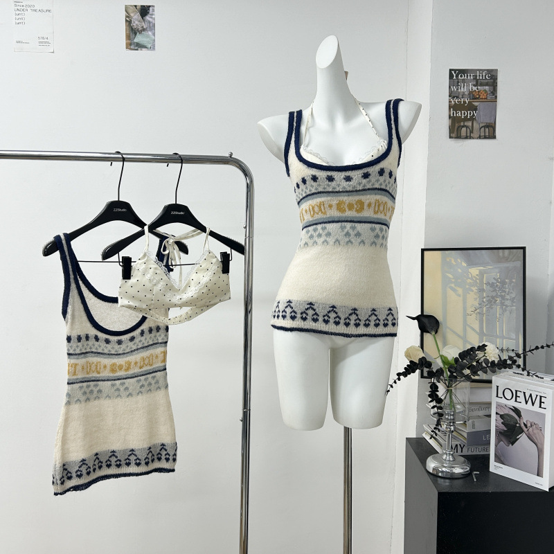 Sena Love Figs Jacquard U-Neck Knitted Camisole for Women Summer Halter Neck Beautiful Back Top with Chest Pads