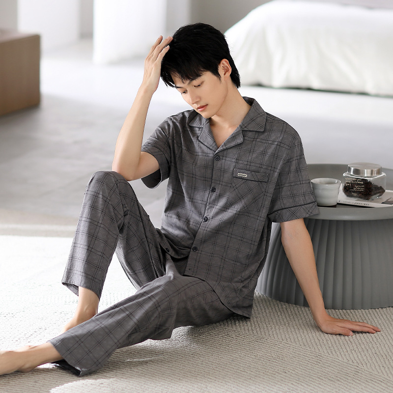 6733 팬텀 그레이