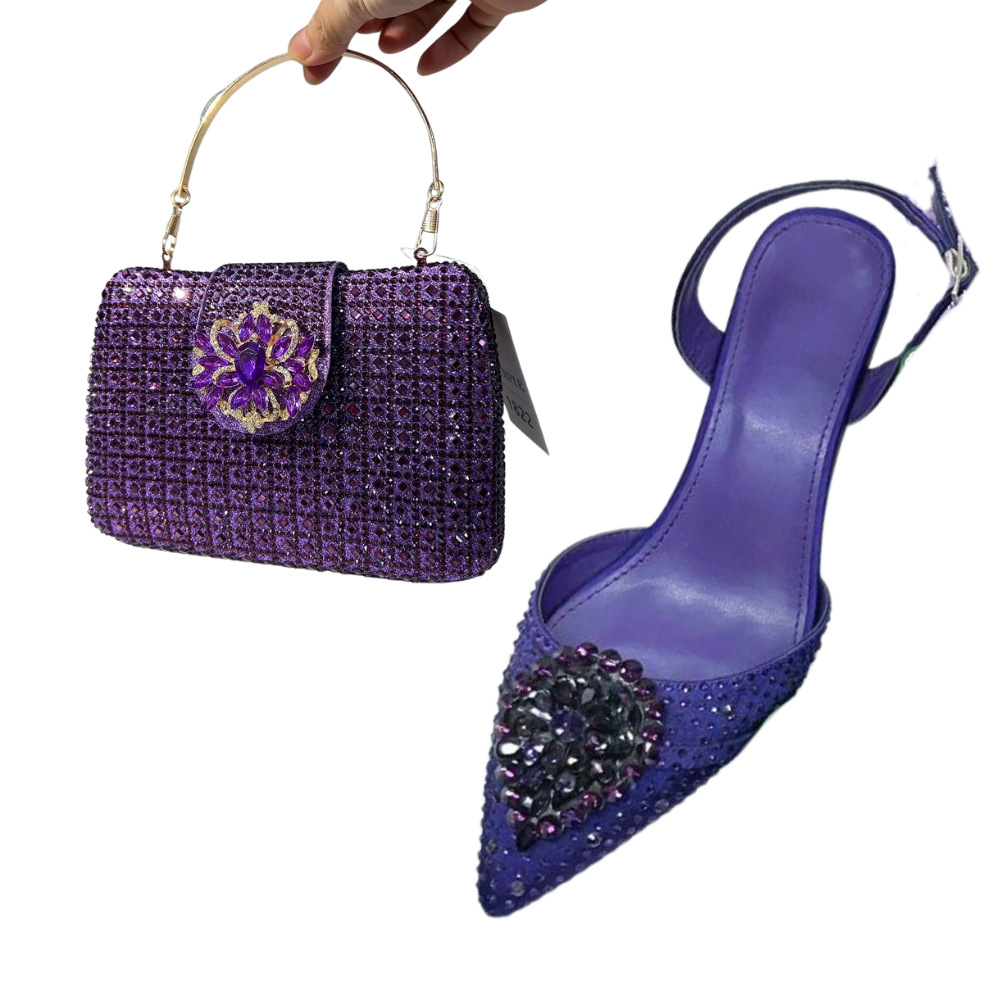 Zapatos de estilo italiano nuevas sandalias de tacón delgado banquete de boda diamante punta bolso de zapatos de mujer