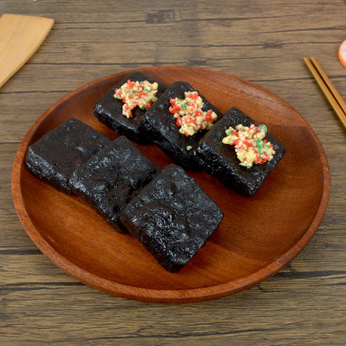 Simulation food stinky tofu model interesting simulation garlic scallion chili stinky tofu Changsha snack street food display