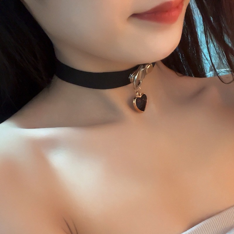 矽膠情趣女用項圈性用品成人用品牽引鏈另類角色性玩具代發
