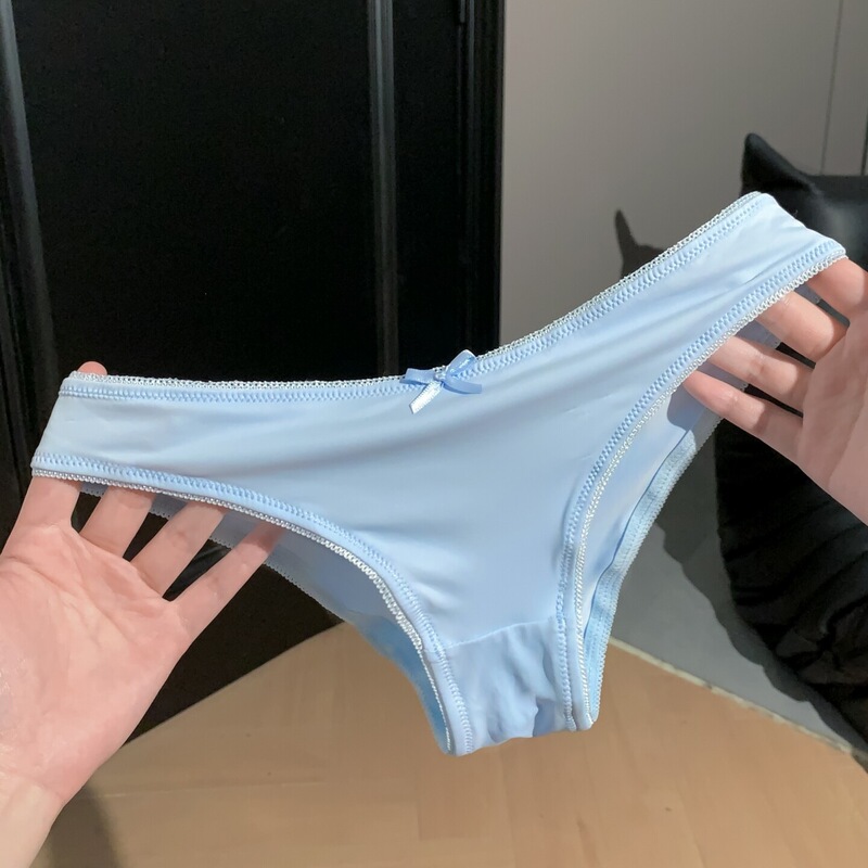 Sweet blue satin~simple, sexy, silky, ice silk, pure desire thong panties for women, low-waist, with a slit, pure cotton crotch, triangle panties