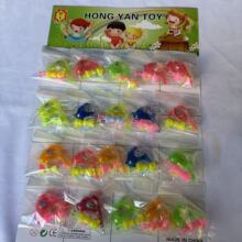 �x��������l��ͯˮ�B����С�˶���һ����l�׃��@У�@С��Ʒ